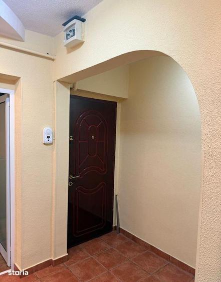 Apartament cu 2 camere, mobilat în Central