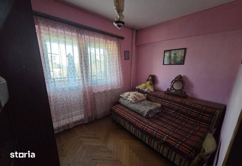 Apartament cu 4 camere în Central
