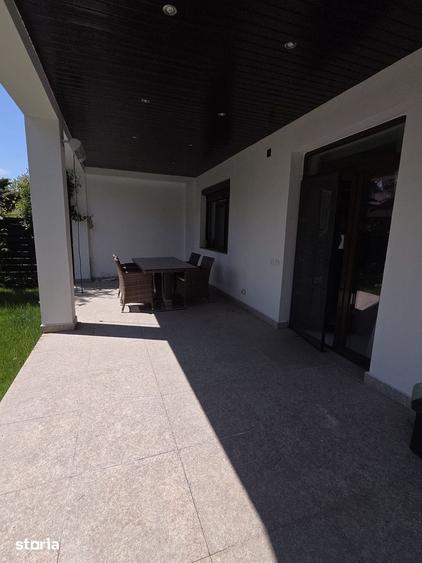 Casă cu 4 camere cu Teren 235 Mp în Corbeanca