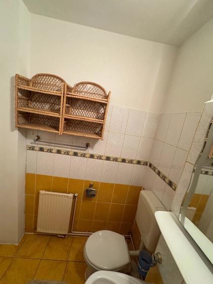 Apartament cu 2 camere semidecomandat în Griviței