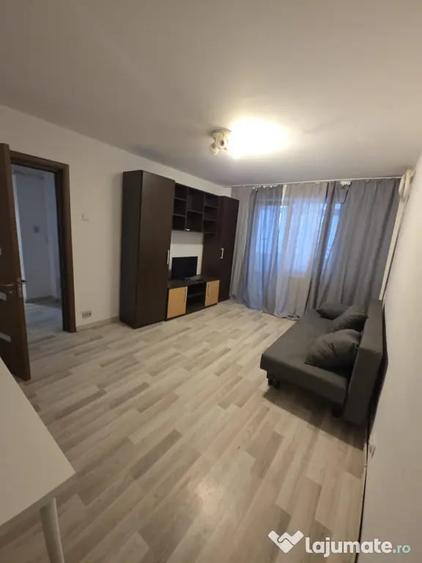 Inchiriez Apartament 2 Camere Doamna GHICA - 1