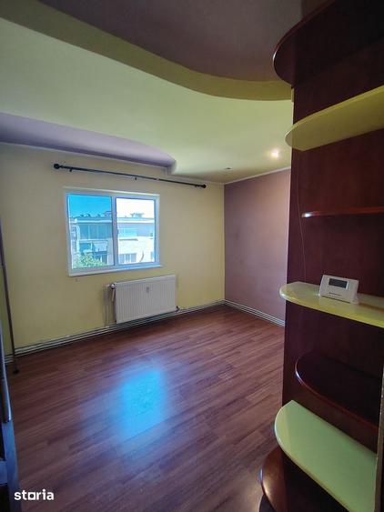 Apartament cu 2 camere în Micălaca