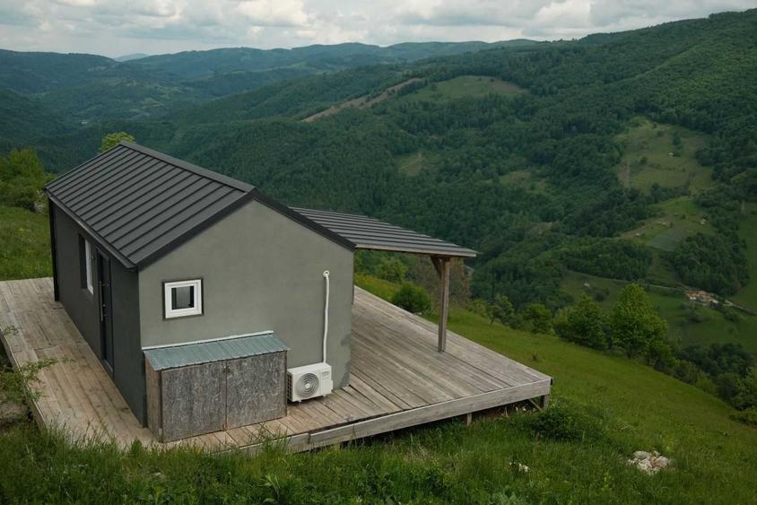 Casă cu 2 camere în Remeți