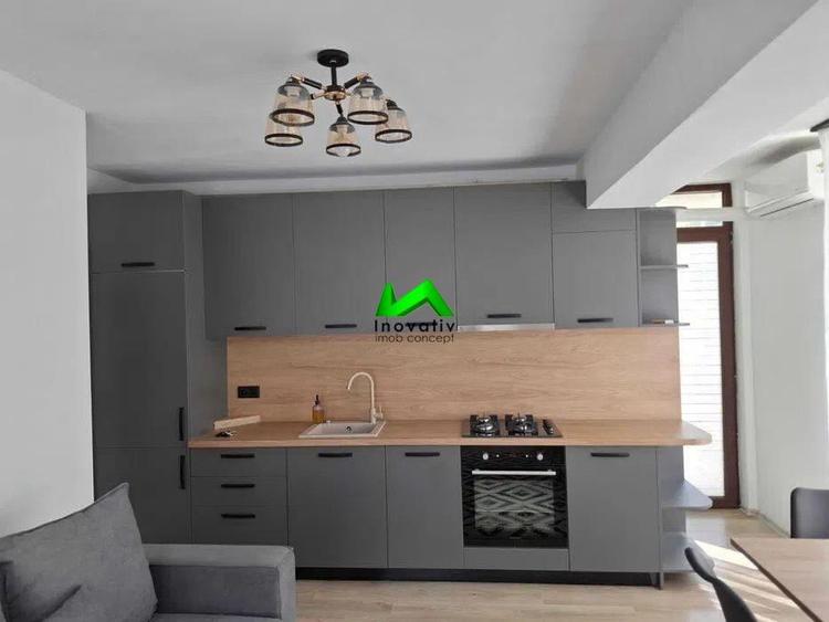 Apartament cu 3 camere decomandat în Hipodrom 3