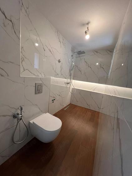 Apartament cu 2 camere decomandat în Ultracentral