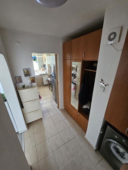 Apartament cu 2 camere semidecomandat în Exterior Vest