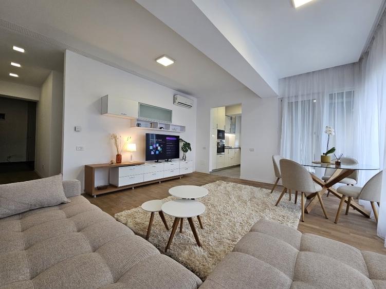 Apartament cu 2 camere decomandat, mobilat în Pipera