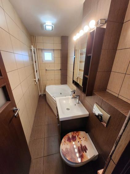 Apartament cu 3 camere decomandat, mobilat în ICIL