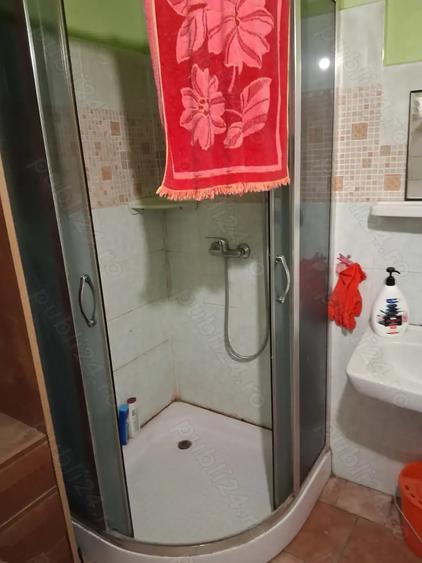 Casă cu 3 camere în Central