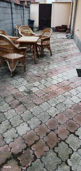 Casă cu 4 camere în Podgoria