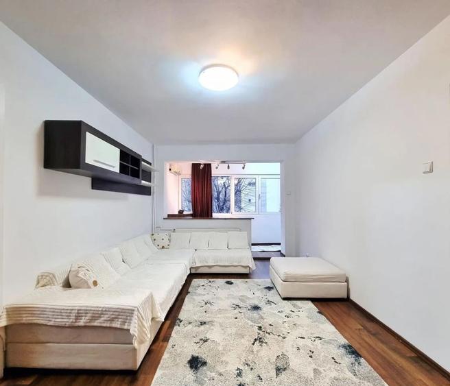 Apartament cu 2 camere semidecomandat, mobilat în Gorjului