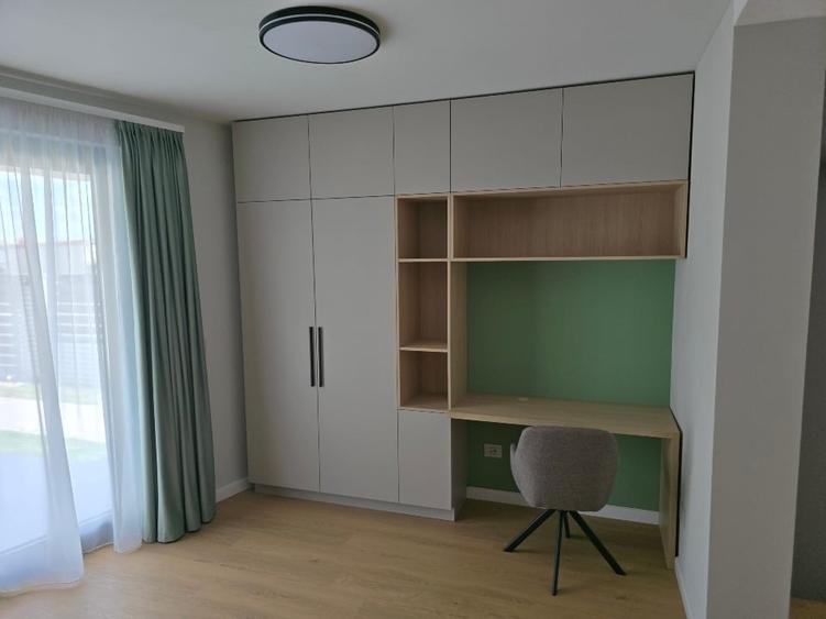 Duplex cu 3 camere cu Canalizare în Ghiroda