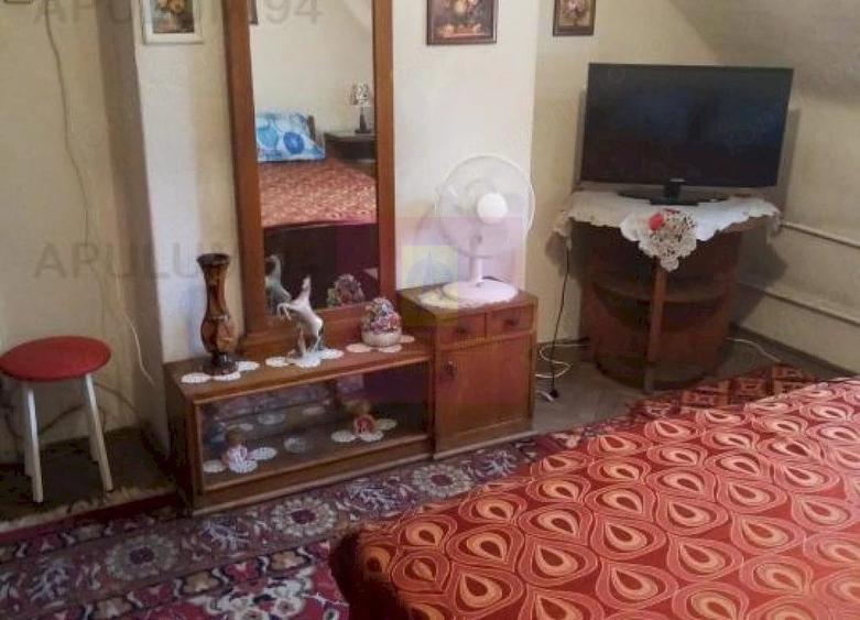 Apartament cu 6 camere decomandat în Plevnei