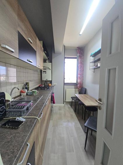 Apartament cu 2 camere decomandat în Dobroești
