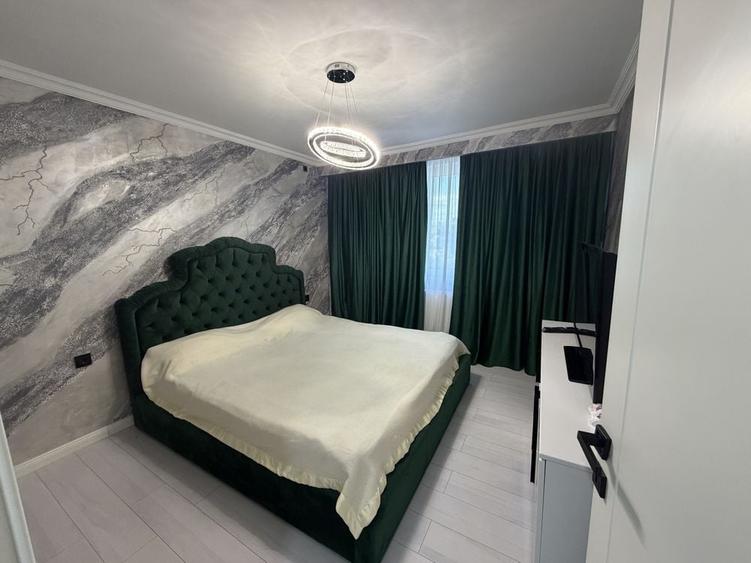 Apartament cu 3 camere decomandat în Central