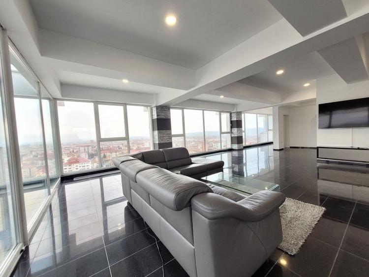Apartament cu 3 camere decomandat, mobilat în Mihai Viteazul