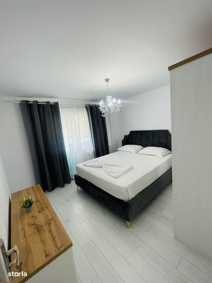 Apartament cu 2 camere decomandat în Rovine