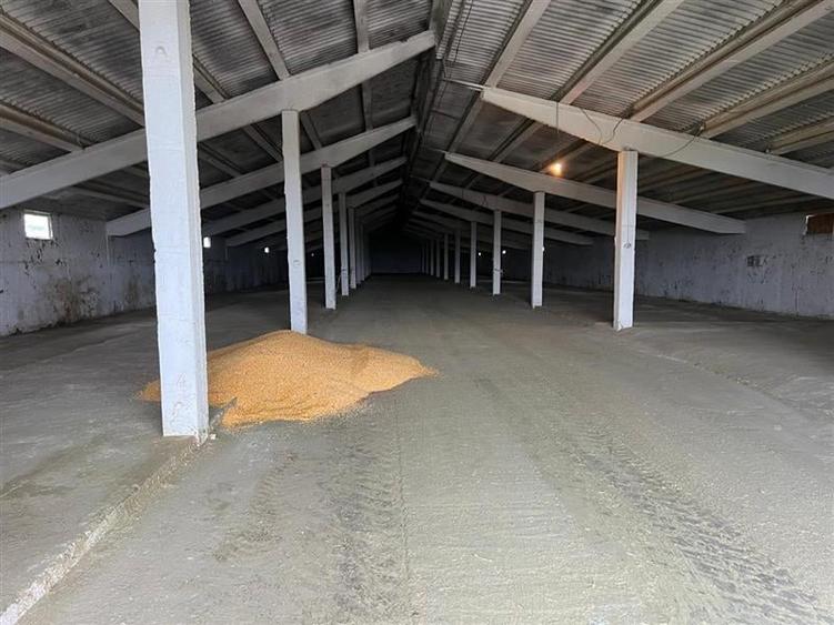 Spațiu comercial, de 1,400 mp, în Mihail Kogălniceanu