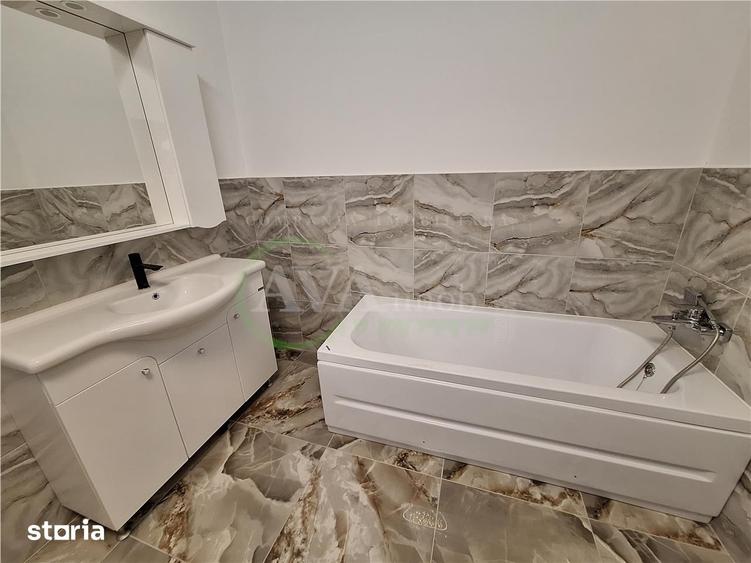 Casă cu 4 camere cu Teren 520 Mp în Mărgineni