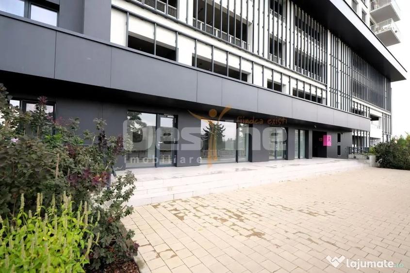 Spațiu comercial, de 217 mp, în Central