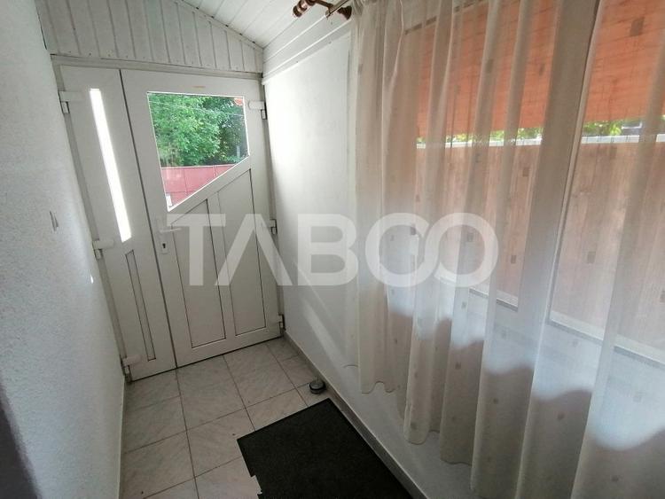 Duplex cu 3 camere semidecomandat cu Canalizare în Calea Poplăcii