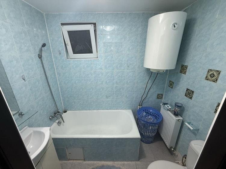 Casă cu 2 camere cu Teren 200 Mp în Titan