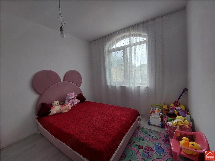 Casă cu Teren 304 Mp în Vladimirescu