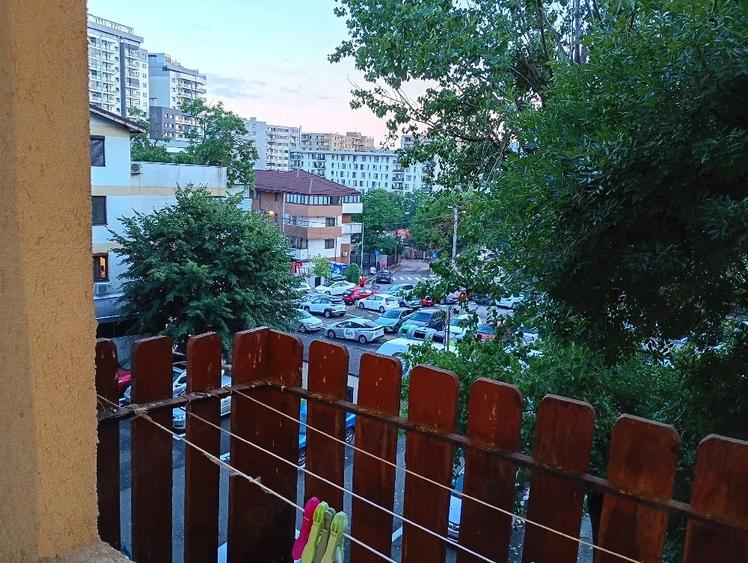 Garsonieră semidecomandată în Mihai Bravu