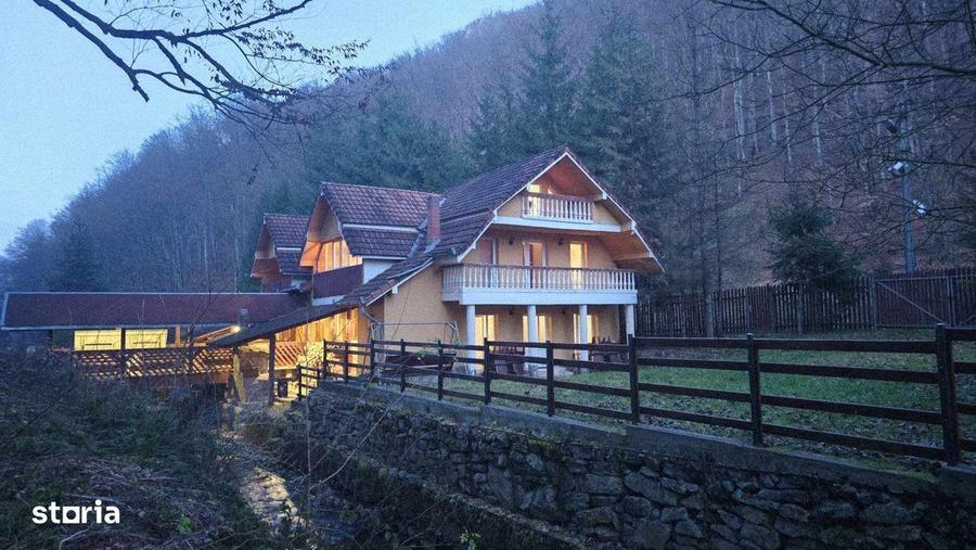 Casa/Pensiune,doua imobile intr-unul singur de vanzare, Bratca - 4