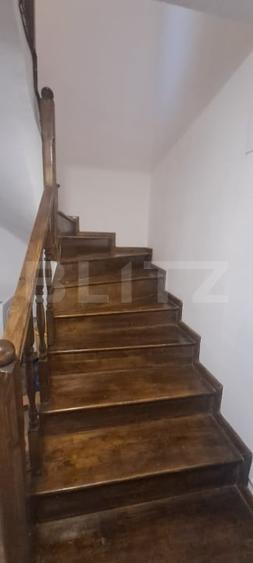 Duplex cu 5 camere cu Canalizare în Sânpetru