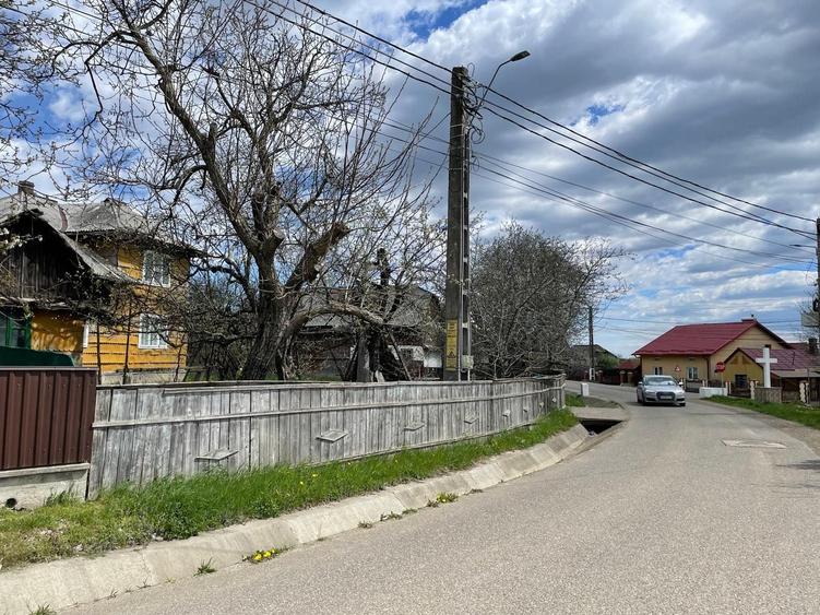 Casă cu 4 camere în Berchișești