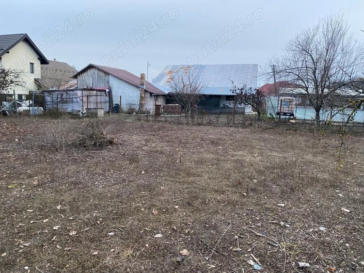 Teren de 1860 mp, în Nisipoasa