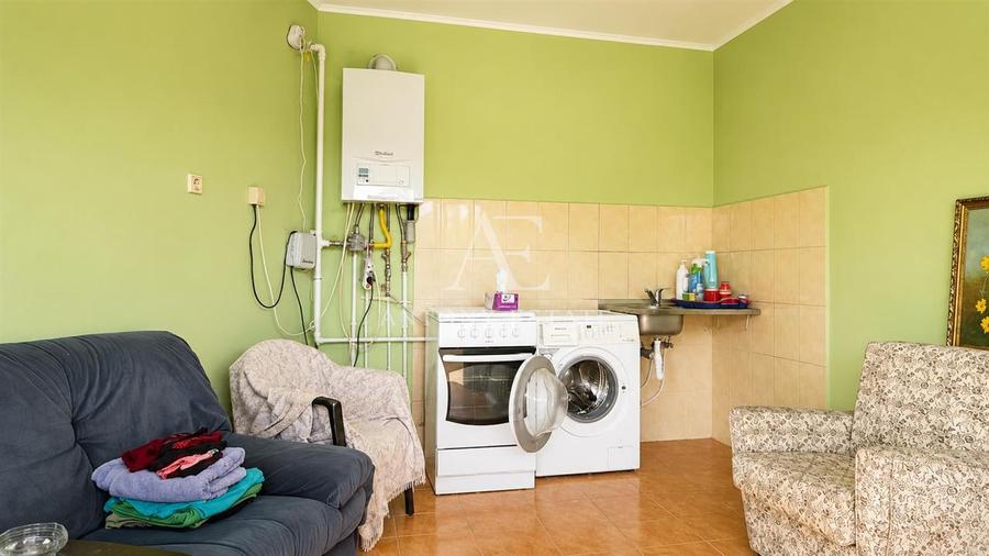 Casă individuală cu 4 camere cu Canalizare în Sântandrei