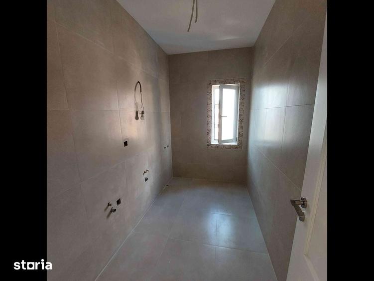 Apartament cu 3 camere în Baciu