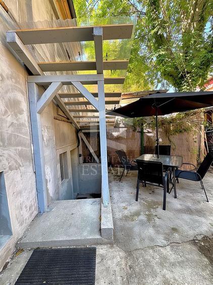 Apartament cu 2 camere semidecomandat, mobilat în Unirii