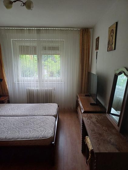 Apartament de vanzare cu 3 camere6 - 3