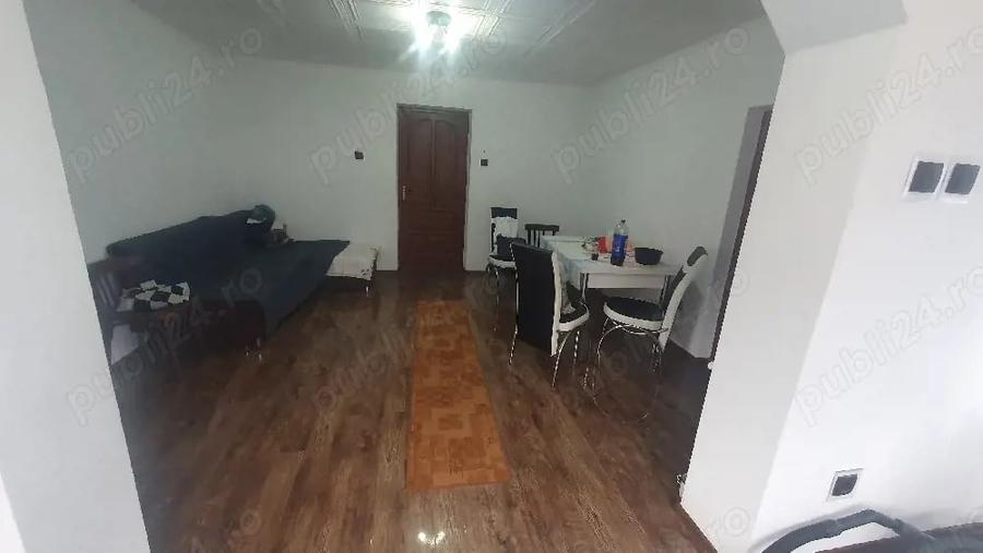 Casă cu Teren 3000 Mp în Dăbâca