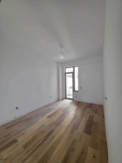 Apartament cu 3 camere decomandat în Mihai Viteazul