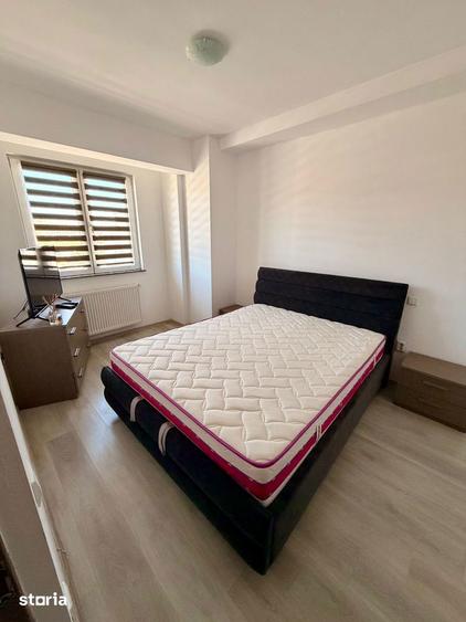 Apartament cu 3 camere semidecomandat în Iris