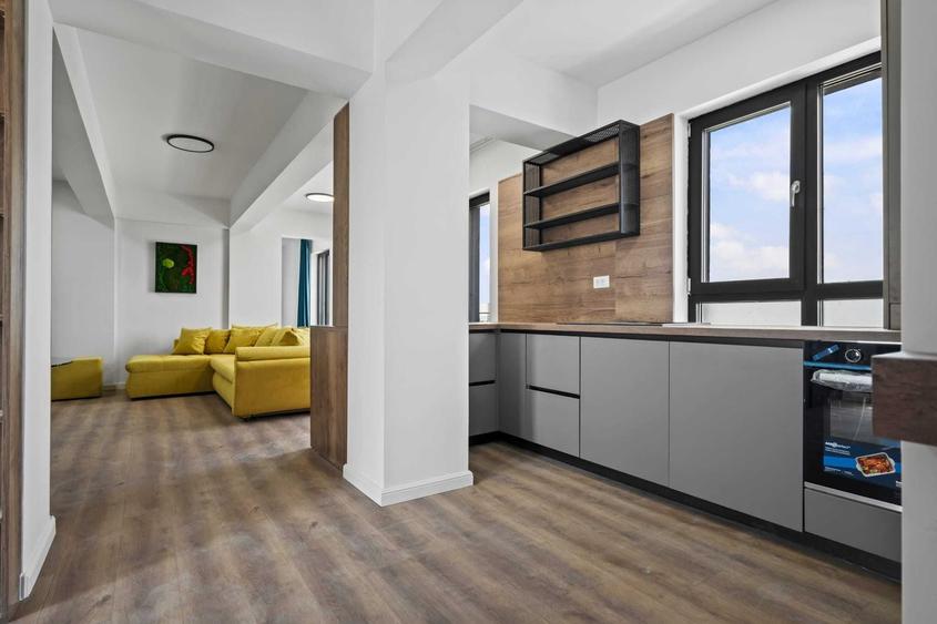 Apartament cu 3 camere decomandat în Olteni