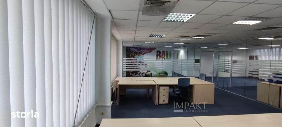 Spațiu comercial, de 650 mp, în Gruia
