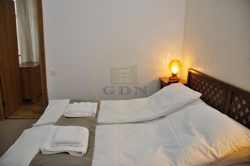 Apartament cu 2 camere semidecomandat, mobilat în Ultracentral