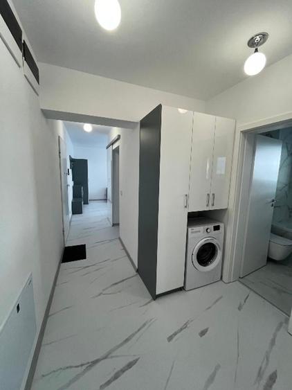 Apartament cu 2 camere semidecomandat în Aviației