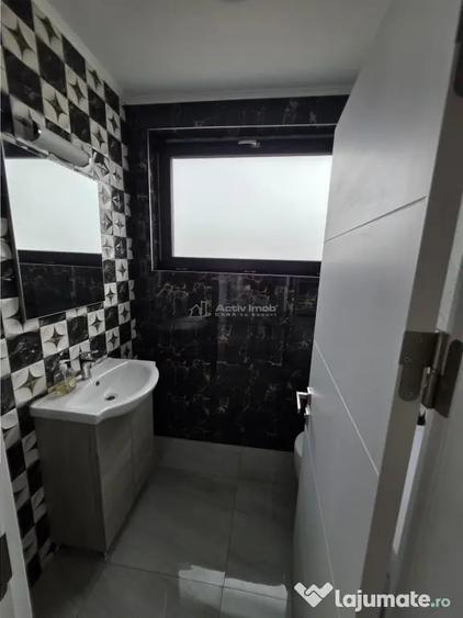 Casă cu 5 camere cu Teren 85 Mp în Central