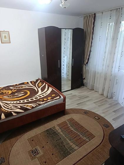 Garsonieră decomandată în Mărăței