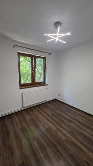 Spațiu comercial, de 21 mp, în Bună Ziua