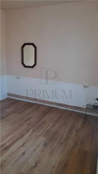 Apartament cu 3 camere decomandat, mobilat în Elisabetin