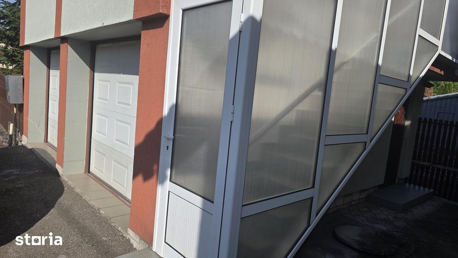 Casă cu 5 camere cu Teren 1159 Mp în Ceangăi