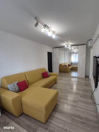 Apartament cu 2 camere în Tei