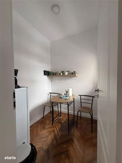 Apartament cu 3 camere, mobilat în Pieptănari